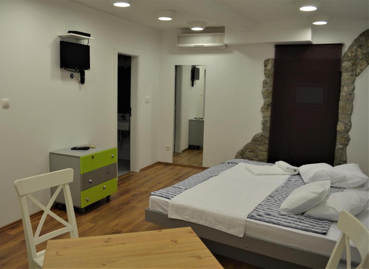 Vicencin Place Downtown Studio Apartments Šibenik Exteriör bild