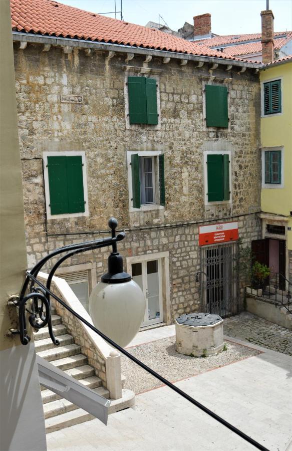 Vicencin Place Downtown Studio Apartments Šibenik Exteriör bild