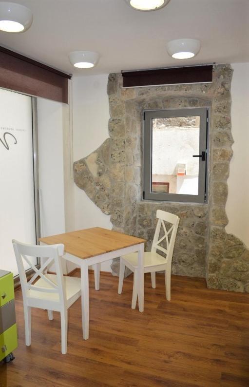 Vicencin Place Downtown Studio Apartments Šibenik Exteriör bild